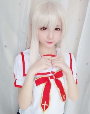 欧美人人_1080超清在线观看