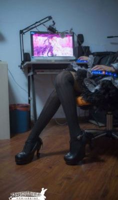 花开有时颓靡无声 电视剧_国产剧超清免费观看