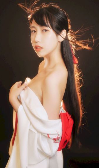 恶行之外电影完整在线观看_720高清电影在线