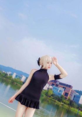 《女仆的完美服务》_剧情片高清免费观看
